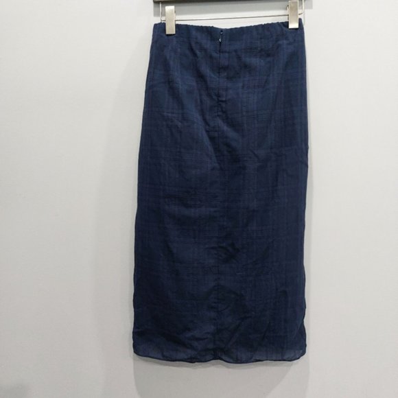 Aritzia Wilfred Pursuit Check Midi Layered Skirt Classic Navy Blue Size 4 - Picture 5 of 8